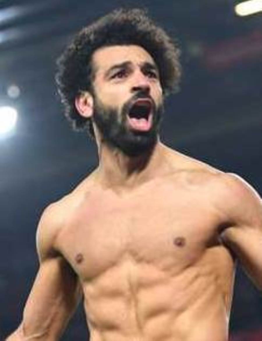 صورة لكعكة عيد ميلاده.. محمد صلاح يشكر متابعيه