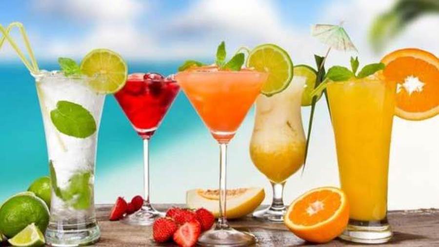 5 مشروبات تساعد على الشعور بالانتعاش فى الصيف.. تعرفي عليها