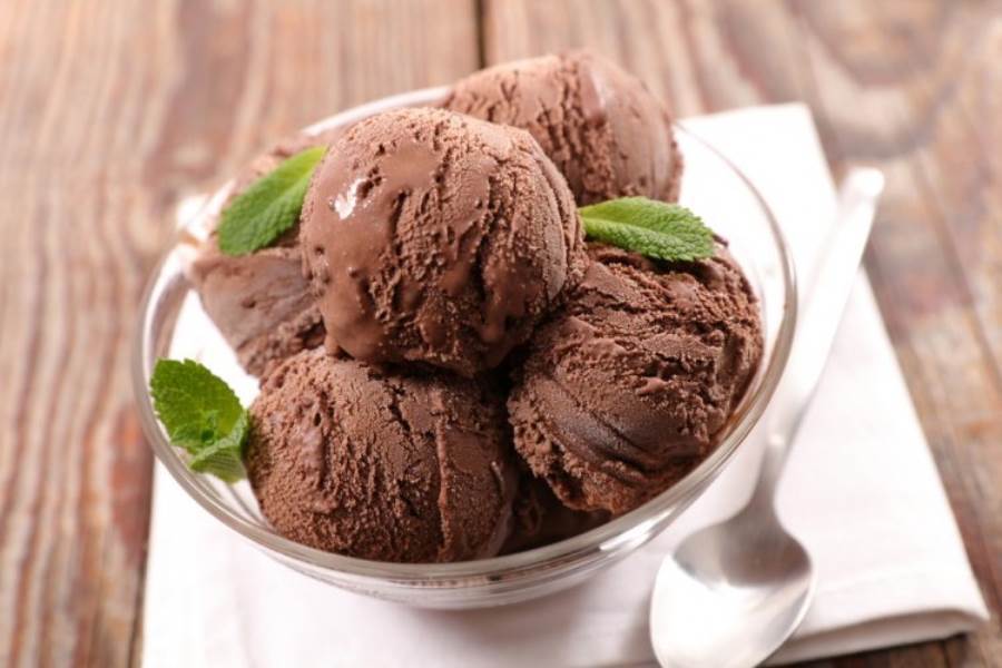 طريقة عمل آيس كريم بالكاكاو