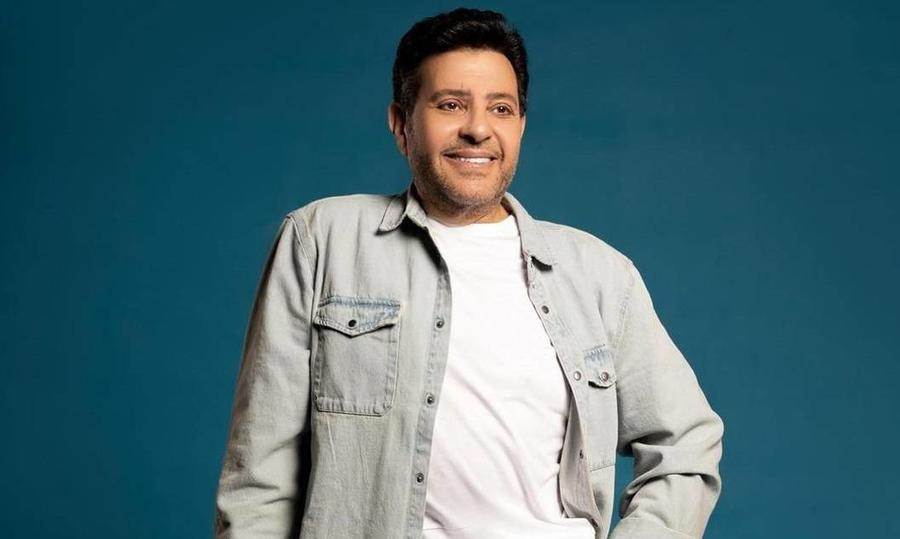 هاني شاكر يكشف سر "اللوك الجديد"