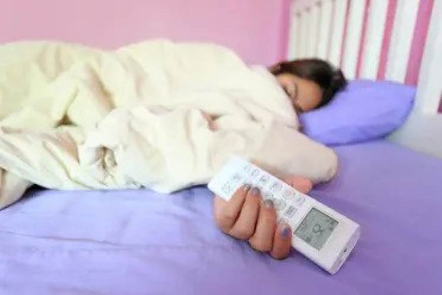 ارتفاع درجات الحرارة يؤثر سلباً على النوم.. وهذه الحلول