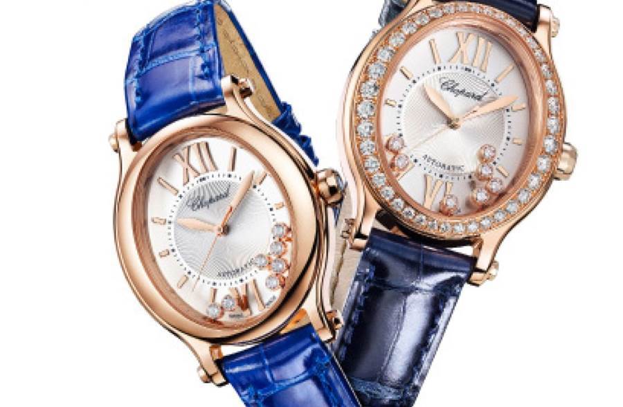 ساعة Happy Sport Oval من Chopard لون أحمر وأناقة آسرة وأنوثة طاغية