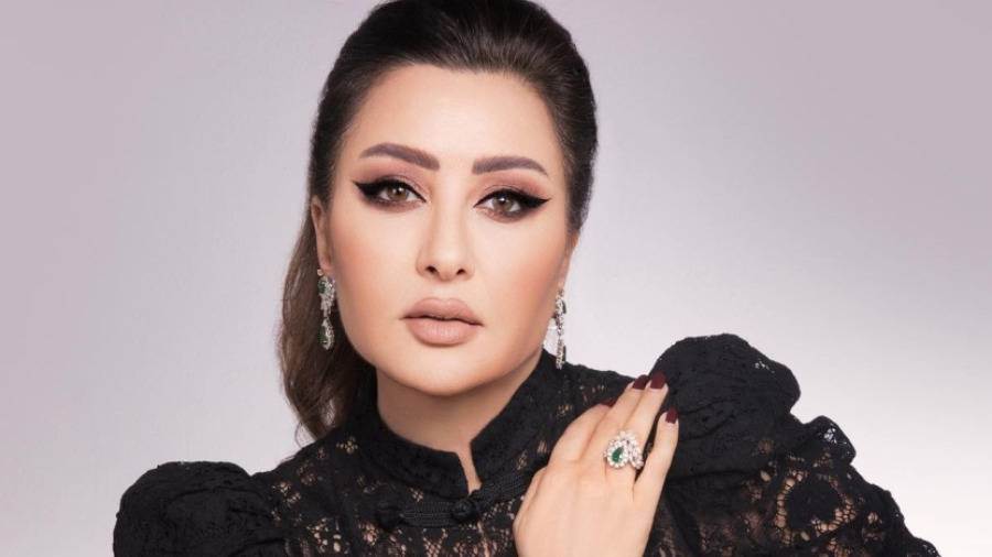  وفاة والدة الفنانة لطيفة بعد صراع مع المرض