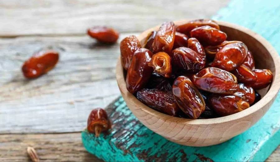 التمر يساعدك في التخلص من دهون البطن.. إليكِ التفاصيل