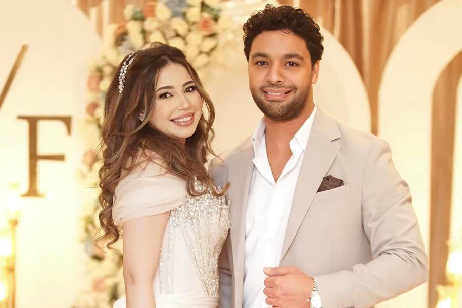 الصور الأولى من عقد قران أحمد جمال وفرح الموجي