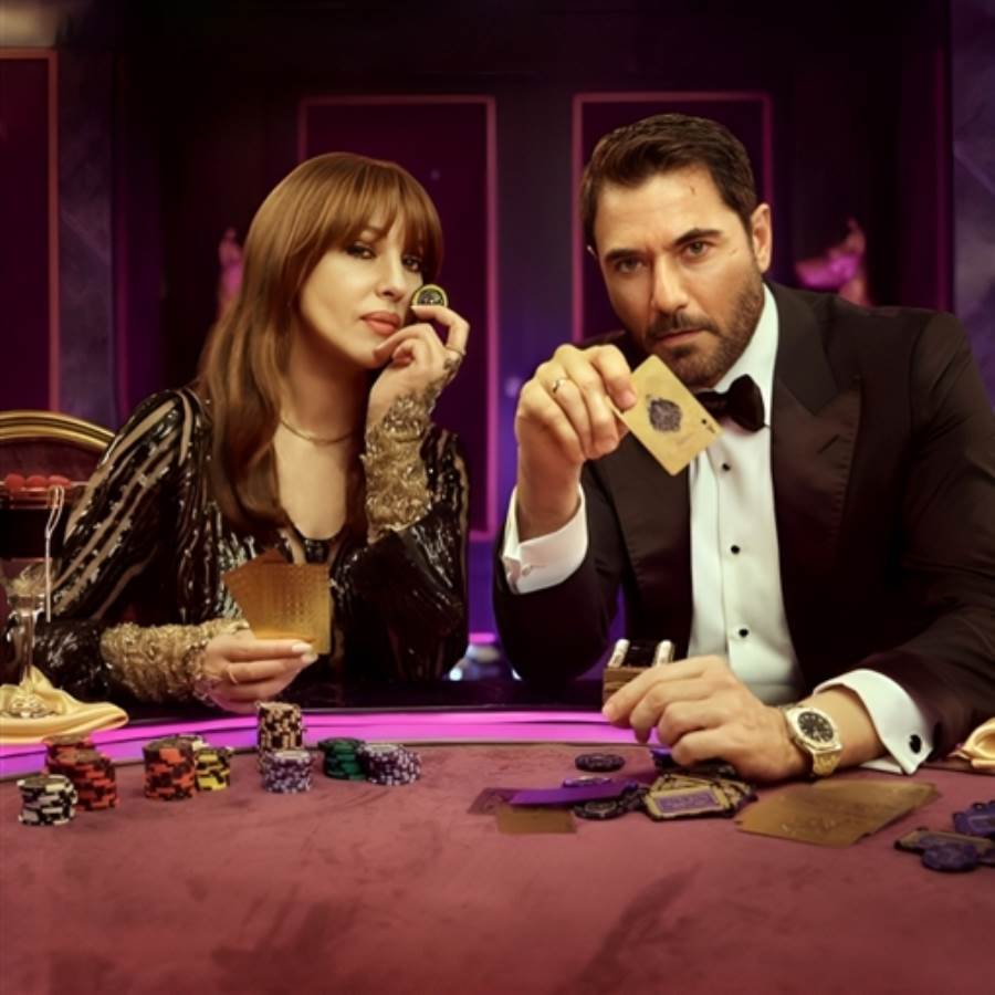  بصورة مع أحمد عز.. مونيكا بيلوتشي تعلن عن مشاركتها في فيلم Seven Dogs