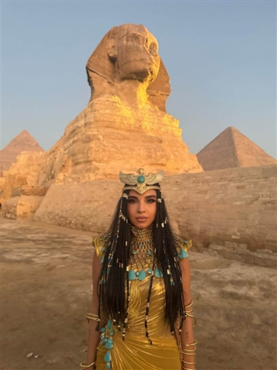  تفاصيل إطلالة سلمى أبو ضيف في حفل افتتاح المتحف المصري الكبير 