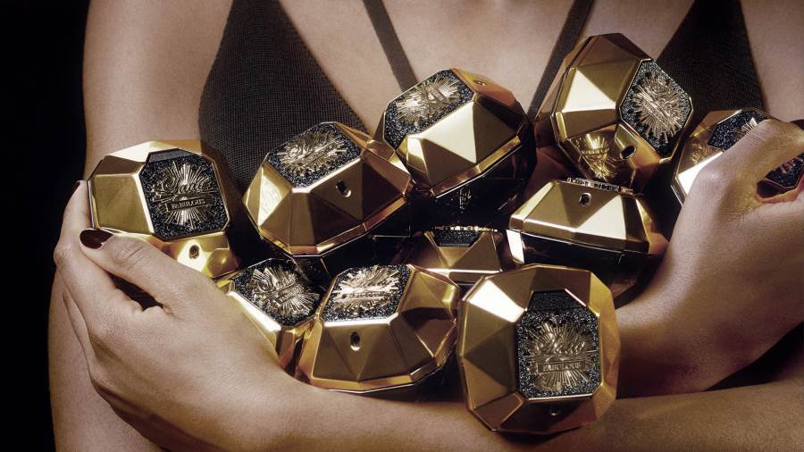 إليكِ عطر Lady Million Fabulous الجديد للسيدات من علامة باكو رابان