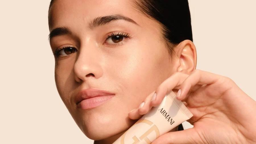ملون البشرة الجديد Skin Tint.. من Armani Beauty