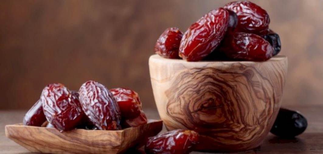  9 أسباب تدفعِك لتناول التمر يوميًا