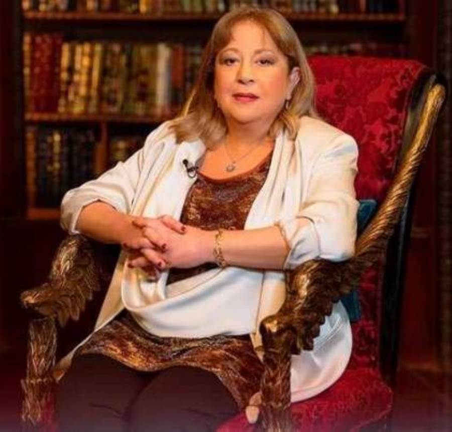  وفاة الفنانة سمية الألفي عن عمر 72 عاماً