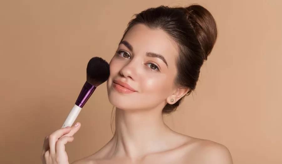  أفضل مستحضرات البلاشر لهذا العام من أشهر الماركات العالمية