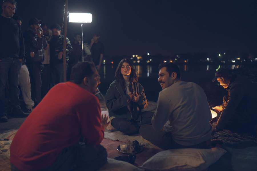 الصور الأولى من كواليس مسلسل "فخر الدلتا" للفنان الشاب أحمد رمزي