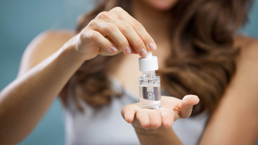 ما هي فوائد سيروم السالسليك أسيد للوجه؟