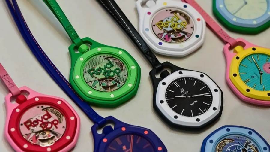 إطلاق مجموعة ساعات Pop Art من Swatch وAudemars Piguet بلمسة فنية مميزة