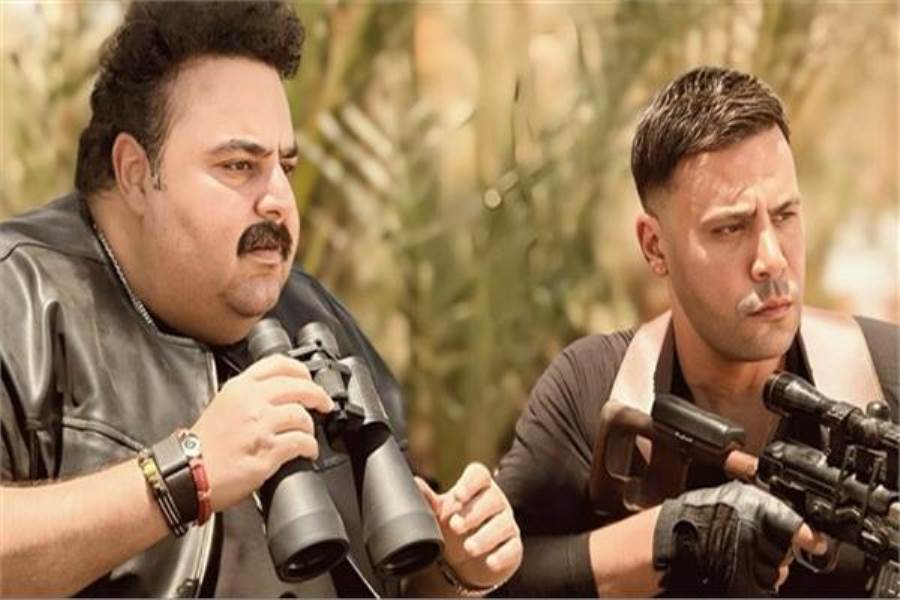 أسرة عادل إمام في تجمع لافت بالعرض الخاص لفيلم صقر وكناريا