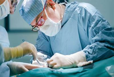 جراحات زراعة الكبد ممكنة دون عمليات نقل الدم