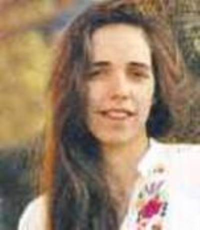 بريطانية لم تغسل شعرها منذ 11 عاماً