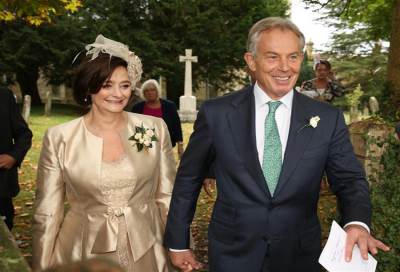 فنان رسم زوجة بلير عارية مقابل 5 جنيهات عندما كانت بالعشرينات.