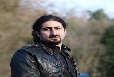 بريطانية والدها من العائلة المالكة الكويتية تزوجت عمر بن لادن إبن أخطر شخصية في العالم