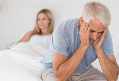 علامات «سن اليأس».. هل تظهر لدى الرجال؟