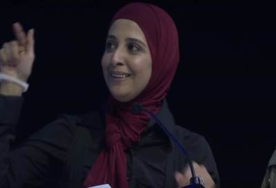 حنان ترك " لن أشارك في عمل فيه أغراء .. والمقهي مفتوح للراهبات"