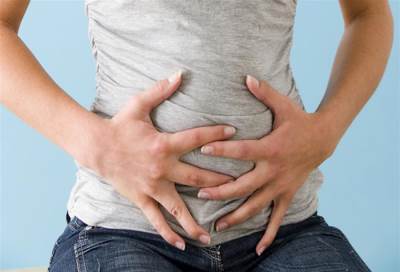 نصائح هامة .. لمعالجة غازات البطن