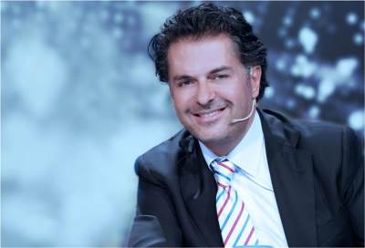 راغب علامة يصرح " خبر زواجي شائعة ولن تعكر نجاح ألبومي"