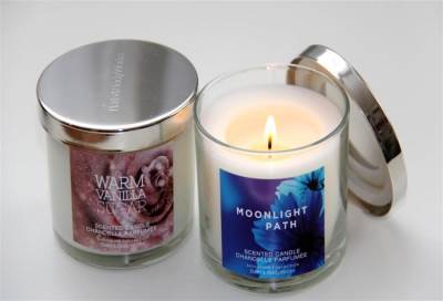 شموع «لاديري».. قهوة وكاراميل