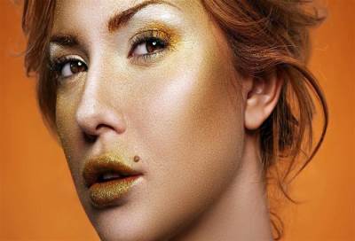 ما يجب أن تعرفيه عن " الشامة أو حبة الخال" في سطور