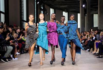 الموضة .. عالم من الفانتازيا تحاول الأفلام وثائقية كشف غموضه