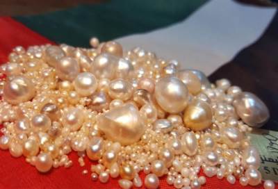 «بلاس فاندوم» تتنفس أحجارا ولؤلؤا