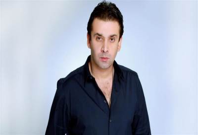 أنباء عن إصابة الفنان كريم عبد العزيز بـ 8 جلطات في الرئة