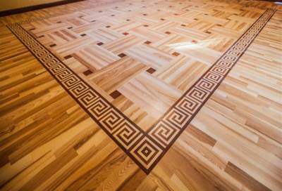 الرسم على «الباركيه» .. تتعدد ألوانه وأشكال .. وقيمته الجمالية تميز القصور التاريخية