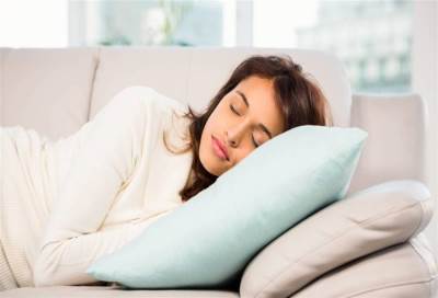 إغفاءة القيلولة .. مصدر للطاقة يزيد من إنتاجية العاملين