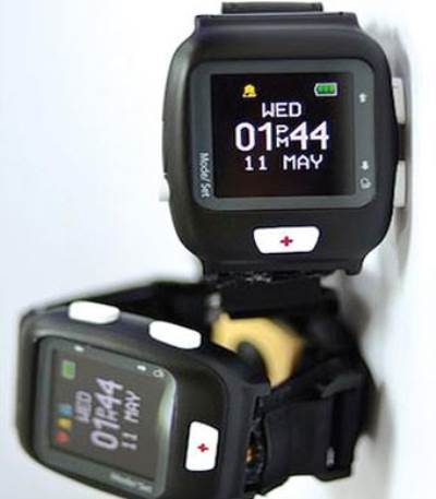 «ساعة يدوية» لا سلكية .. لقياس ضغط الدم 