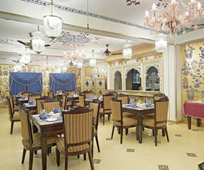 جولة داخل قصر أوميد بهاوان في الهند .. أكبر مبنى سكني في العالم