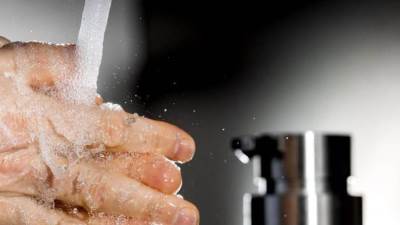 اتنبه فهذه أكثر الأماكن العامة حملا للجراثيم وخطرا على صحتك