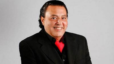 حسين الإمام في مسلسل "ست كوم" .. مغربى 