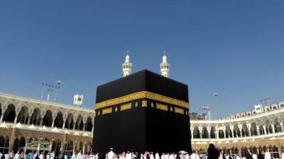  اليوم غسل الكعبة المشرفة بـ «زمزم» وماء الورد