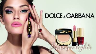 Dolce&Gabbana تقدم أحدث إطلالة من أدوات المكياج بوجه Monica Bellucci