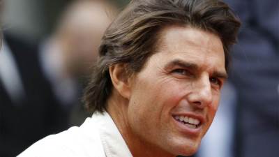 توم كروز يطلق زوجاته في الـ 33 وتقارير ترجع هذا إلى ديانته الغريبة