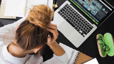 العمل المسائي للمرأة .. بين القبول والرفض