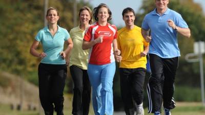 الرياضة تساعد على حرق السعرات الزائدة بعد شهر رمضان