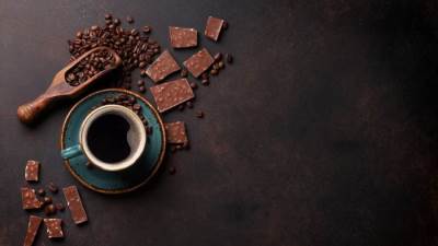 الشوكولاتة والقهوة تحمى الانسان من سرطان الامعاء