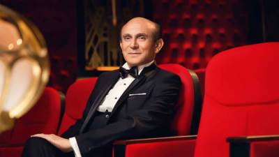 محمد صبحى: الشيخ "وجدي غنيم" وأمثاله عاوزين يشتهروا على حسابنا .. وأدعو ألف فنان لمقاضاته