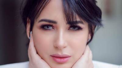 ساندى : نوال الزغبى فى سن والدتى وتوقعت منها معاملة أفضل