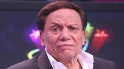 عادل إمام: شخص سيء النوايا انتحل اسمي على "فيس بوك" ويهاجم الإخوان ويسب أصدقائي