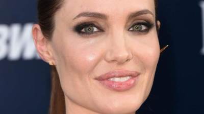 أنجلينا جولى قد تعتزل التمثيل خلال سنوات قليلة  