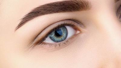 خلطة سريعة المفعول لتكثيف الحواجب